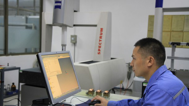 三坐標測量機